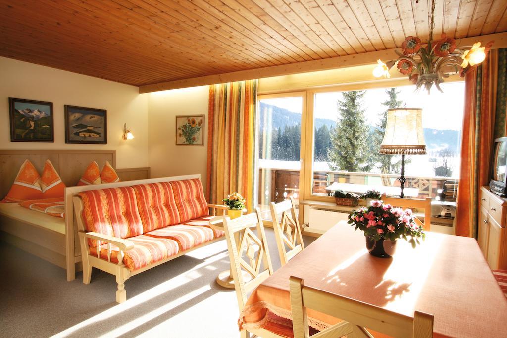 Chalet Cristall Leutasch Zimmer foto